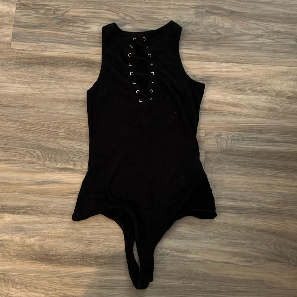 Guess bodysuit